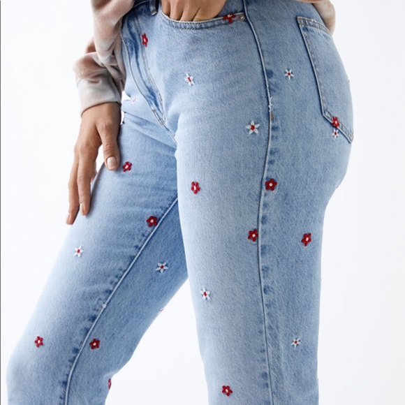SOLD - PacSun Red Daisy Mom Jeans - Picture 2 of 7